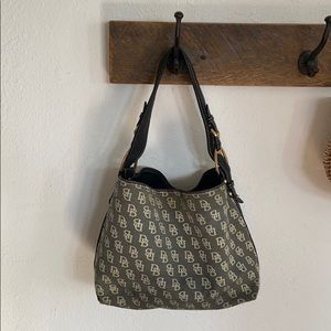 Dooney and Bourke Logo Hobo